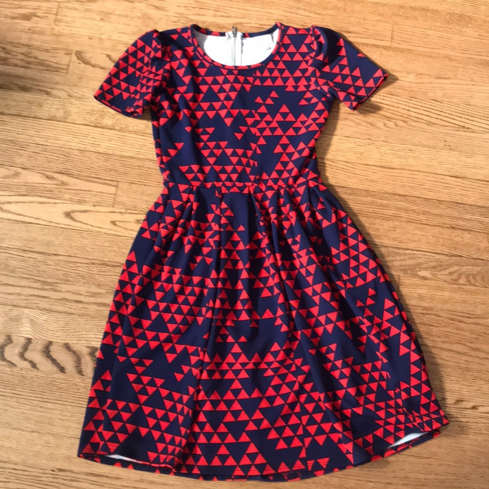 LuLaRoe Amelia